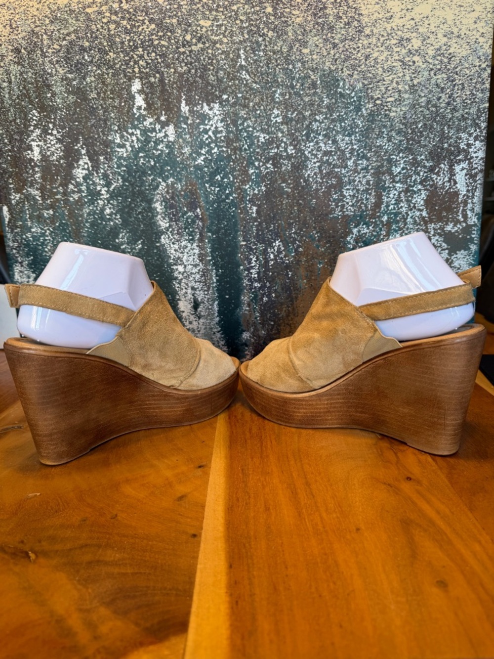 Mila Paoli Boho Italian Tan Suede Wedge Sandals Slingback 2010’s (GUC) - Picture 7 of 13